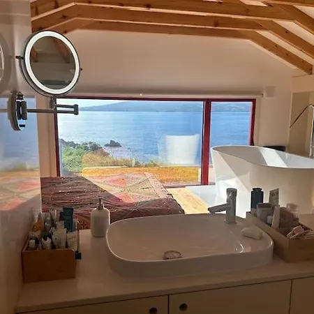 Almoxarife Beach House Holiday home Pedro Miguel